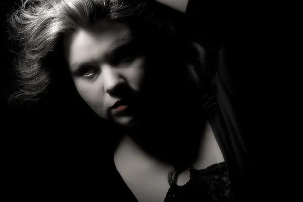 Beautiful Young Vampire Woman — Stock Photo, Image