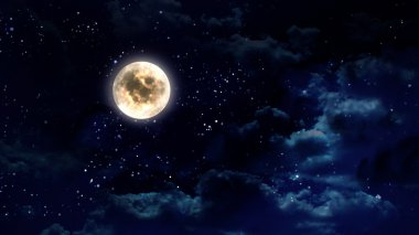Gece gökyüzündeki ay