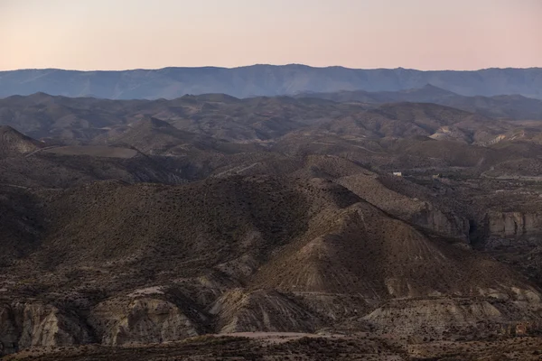 Vista aérea sobre las montañas del desierto — Foto de Stock