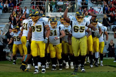 Eurobowl XXIII - Tirol Raiders vs. Flash de la Courneuve clipart