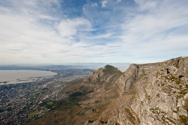 Gezien vanaf de top van de Tafelberg Kaapstad. — Stockfoto
