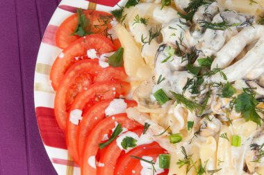 Deniz mahsullü makarna