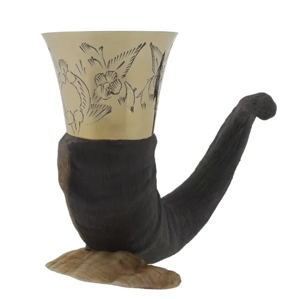 stock image Drinking horn with brass accents