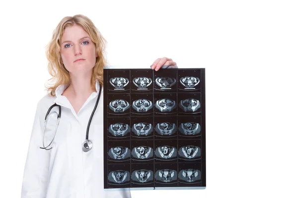 Läkare med röntgen — Stockfoto