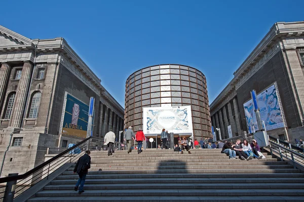 Berlijn-Museumsinsel / Pergamonmuseum — Stockfoto