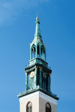 Berlin - alexanderplatz - marienkirche - kilise kule