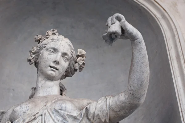 Estátua de Venaria Royal, Piemonte. Itália — Fotografia de Stock