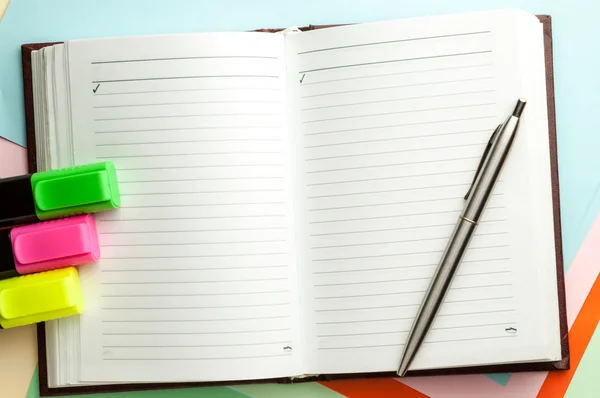 Open note book with lined pages. — Stock Photo, Image