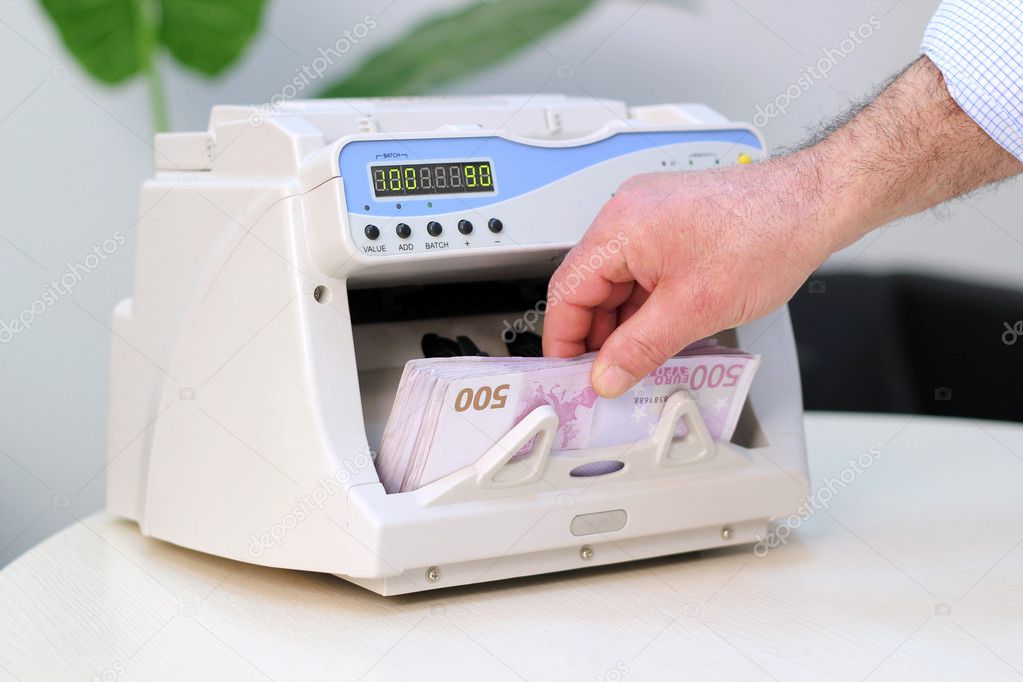 Electronic Currency Counter - 500 Euro Banknotes