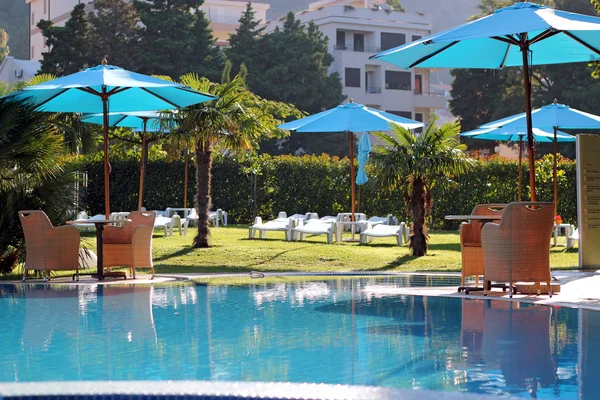 Hotel Swimming Pool — Stock Photo, Image