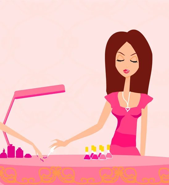 Giovane signora facendo manicure nel salone di bellezza — Vettoriale Stock
