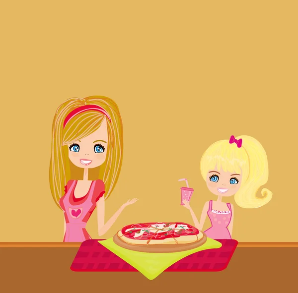 Hausfrau serviert Pizza — Stockfoto