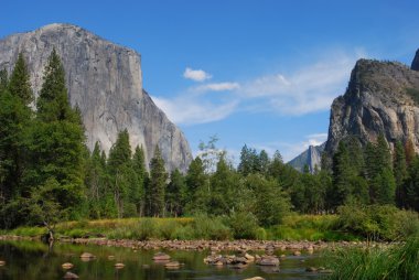 Yosemite Milli Parkı içinde yaz