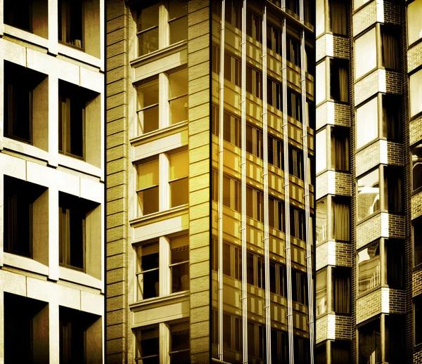 Фасады города — стоковое фото