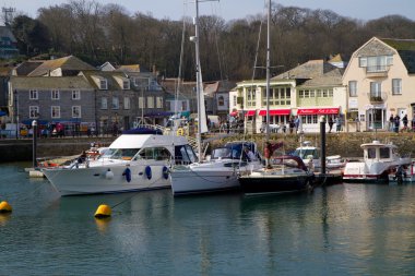 cornwall Padstow limanda bir bahar gününde.