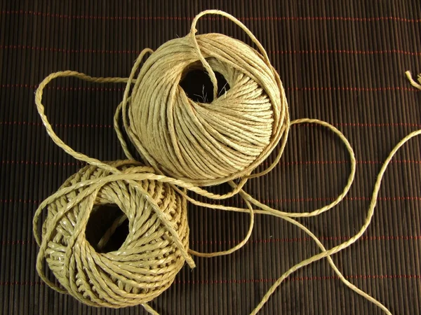 Primer plano de una cuerda de cáñamo retorcida — Foto de Stock