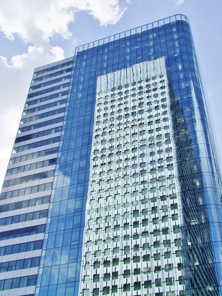 사업 고층 빌딩 및 반사 — 스톡 사진