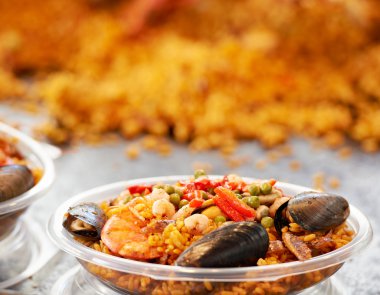 Paella.