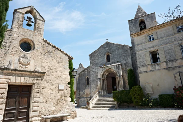 Igreja e cethedral em Baux de Provence — Fotografia de Stock