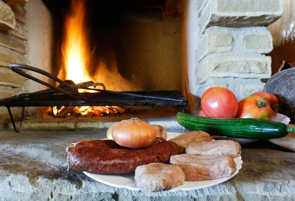 Meat to be roasted on open fire — Stock Photo, Image