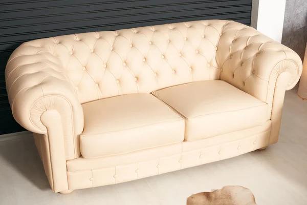 Mobília moderna do sofá-cama — Fotografia de Stock