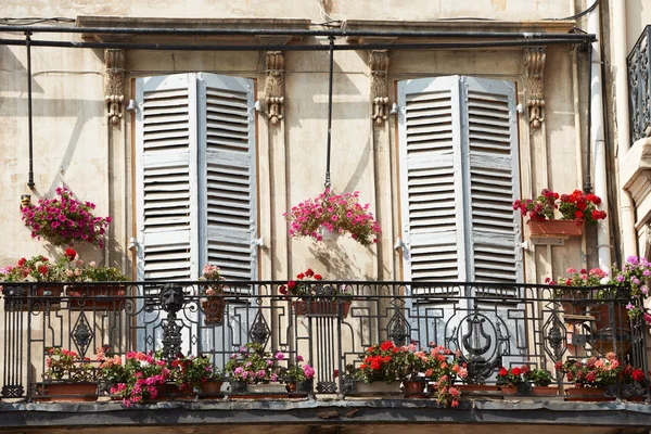 Балкон в Марселі — стокове фото