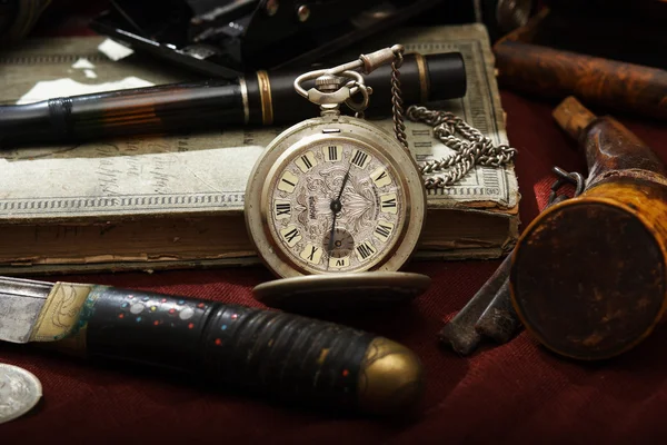 Old watch still-life — Stock Photo, Image