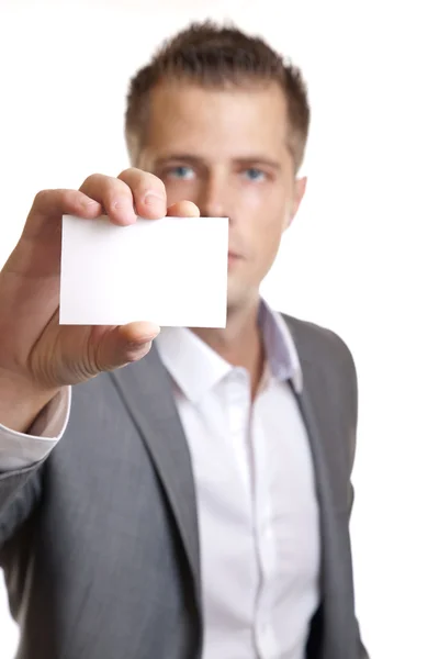 Empresário mostrando um cartão de visita vazio — Fotografia de Stock