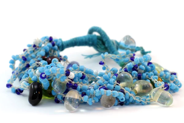 Bracciale fatto a mano di perle di vetro — Foto Stock