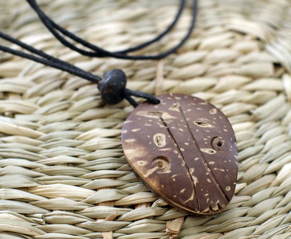 Drewniana indian amulet — Zdjęcie stockowe