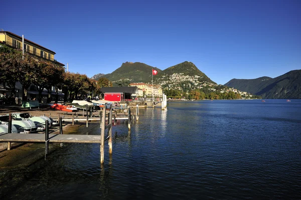 Meer van Lugano in Zwitserland — Stockfoto