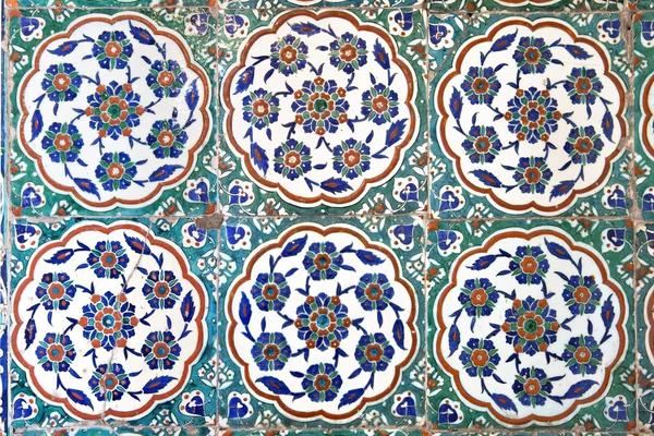 Väggplattor i sultanahmet moskén — Stockfoto