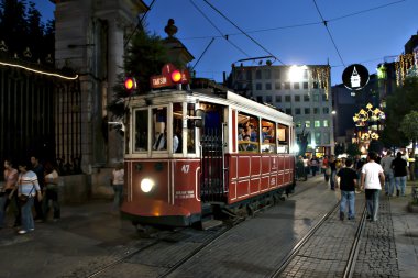 istanbul Beyoğlu'nda tramvay