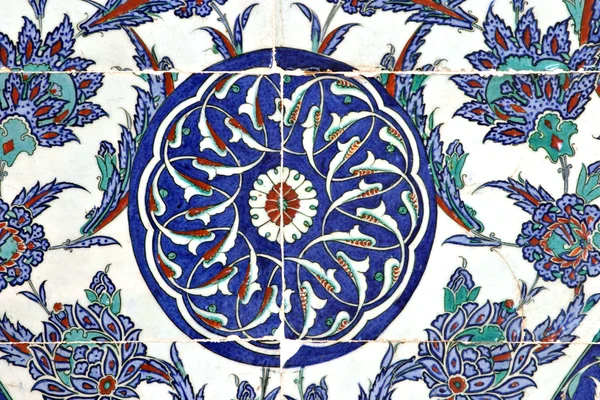 Turkish tile, Rustem Pasa Mosque — Stock Photo, Image