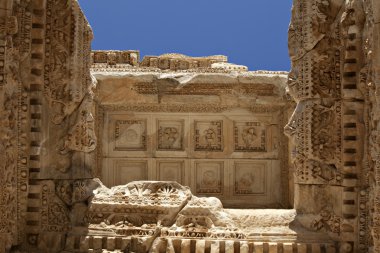 celsus Kütüphanesi Efes Antik bir binada olduğunu