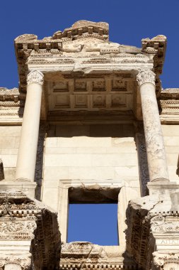 celsus Kütüphanesi Efes Antik bir binada olduğunu