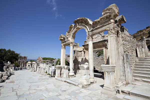 Hadrianus tempel, Efesos, izmir, Turkiet — Stockfoto