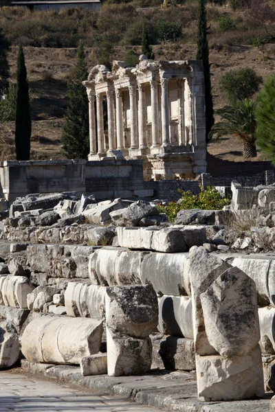 View of The library of Celsus from Marble street — Stock Photo, Image