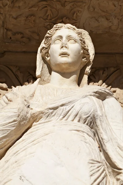 ソフィア知恵の古代彫像の女神 — ストック写真