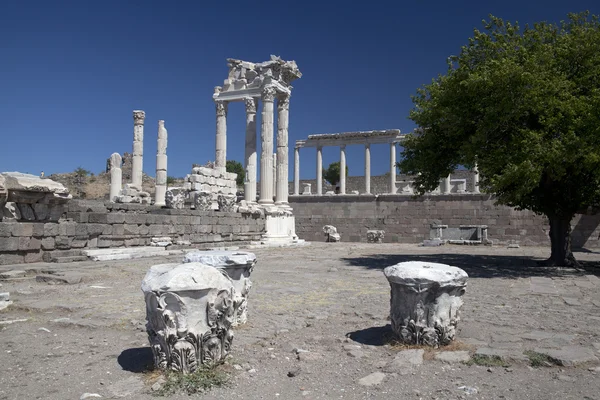 Templo de Trajano —  Fotos de Stock