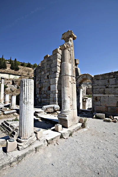 Columns, and Gate in Odeion — Stock Photo, Image