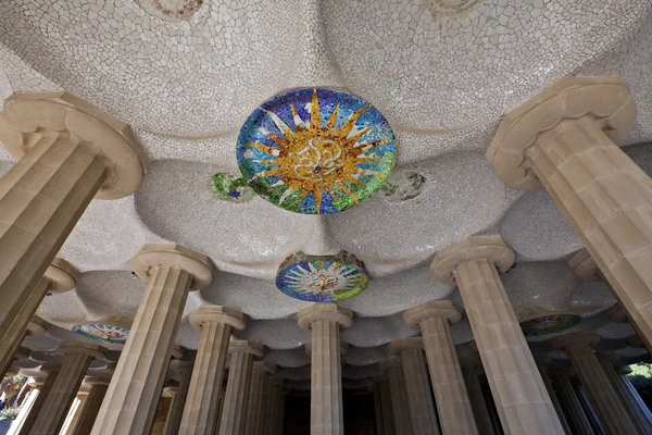 Ceiling detail in Parc Guell — Stock Photo, Image