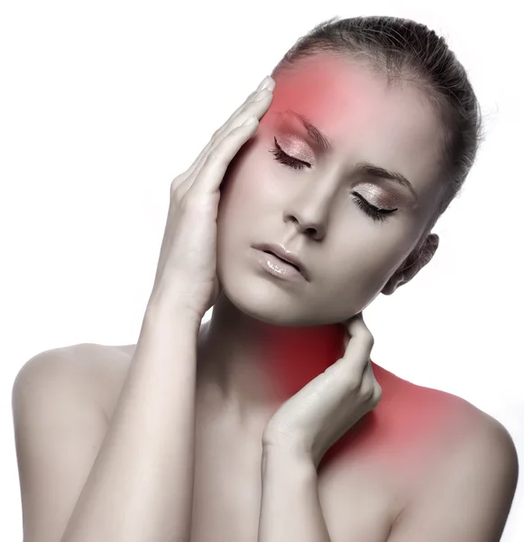 Mujer con dolor de cabeza sobre fondo blanco —  Fotos de Stock