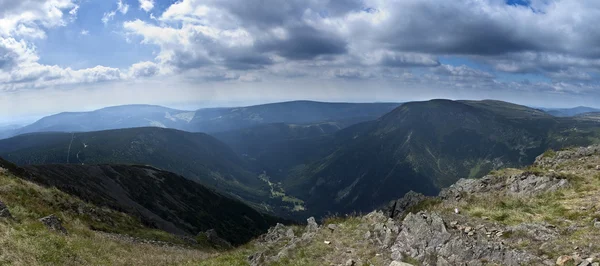 Panorama de los Krkonose Mts. Parque Nacional-República Checa — Foto de Stock