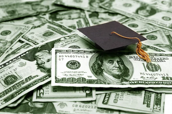 Onderwijs kosten — Stockfoto
