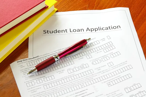Student loan application — Stock Photo, Image