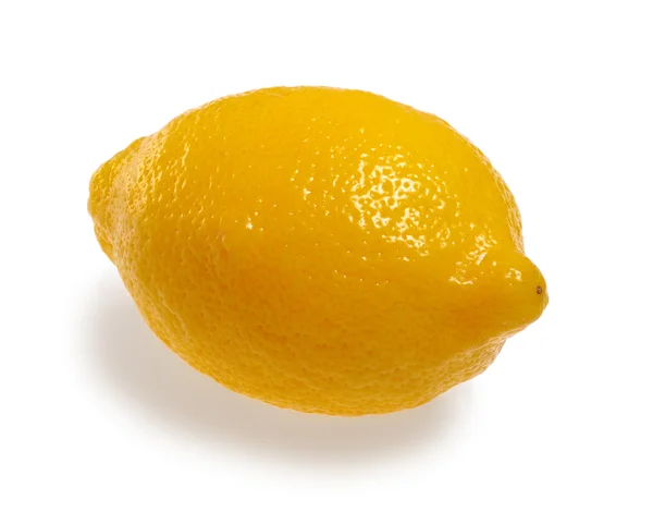 Свежий лимон на тарелке, изолированный на белом фоне . — стоковое фото