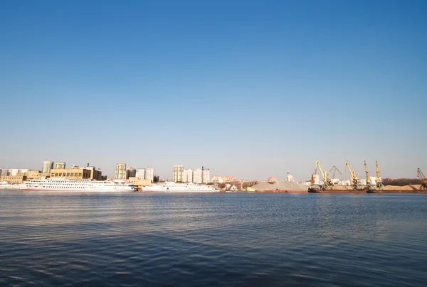 nehir Limanı, Moskova.