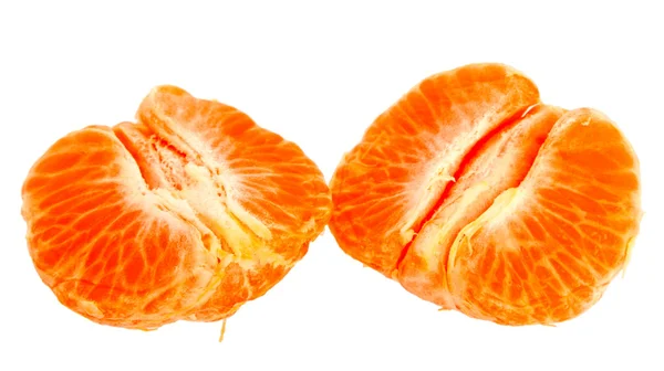 新鮮なマンダリン オレンジ、白い背景で隔離. — ストック写真