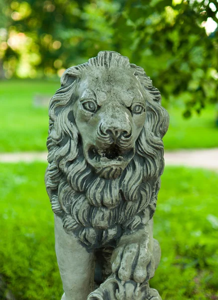 stock image A statue of a lion